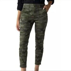 Social Standard by Sanctuary Women’s Green Camo 'Logan' Utility Pants - Size 12